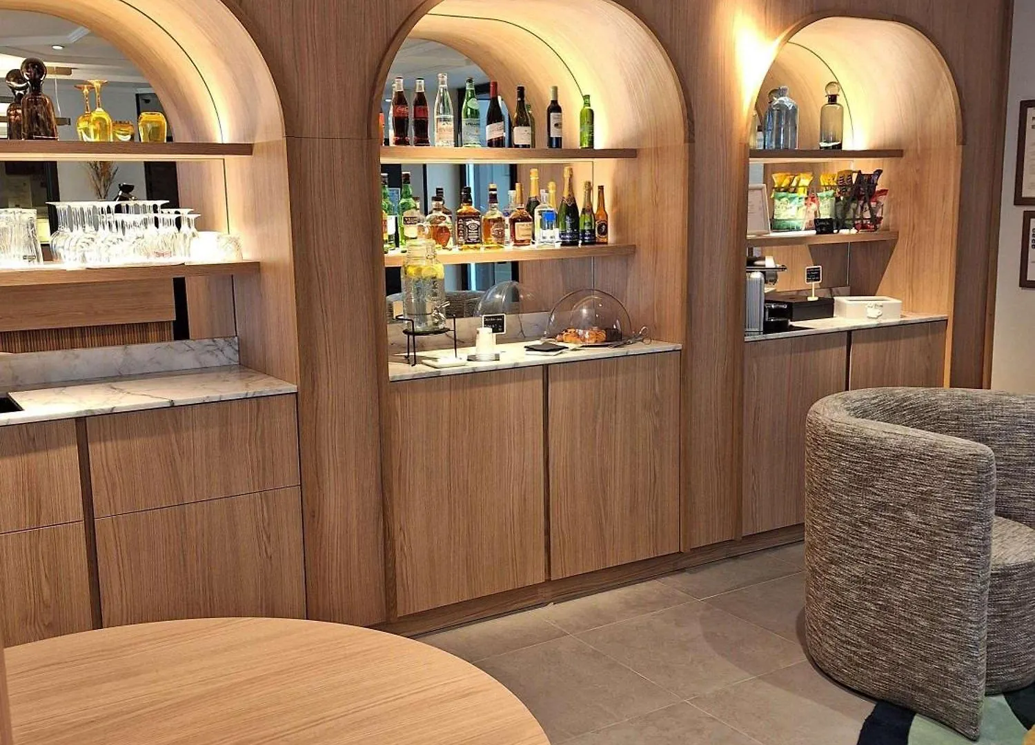 Mercure Arc De Triomphe Wagram 4*