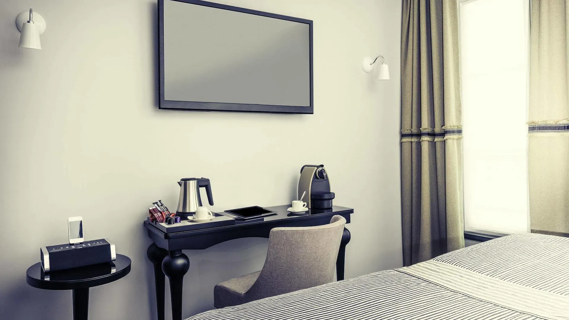 Hotel Mercure Arc De Triomphe Wagram Paris
